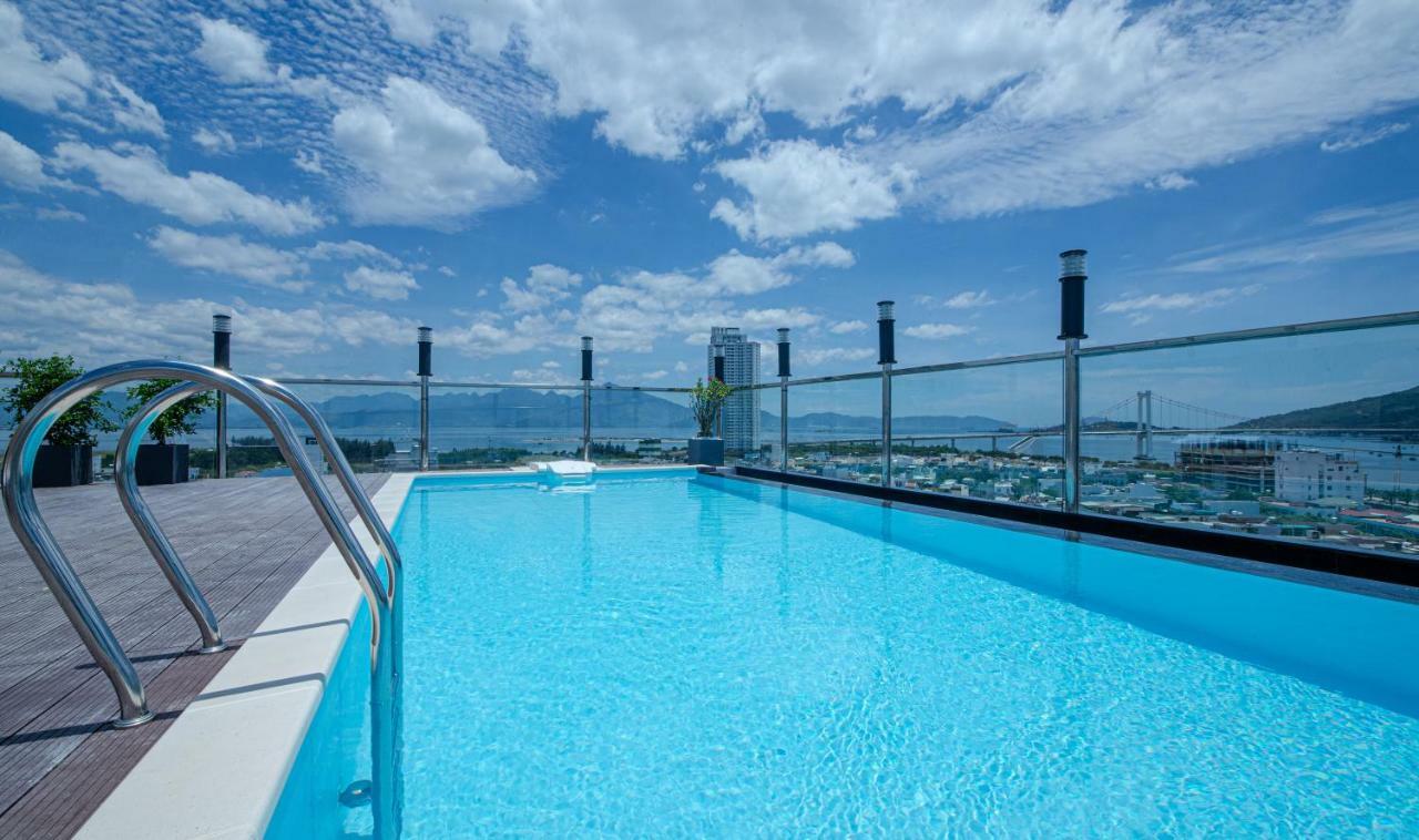 Rest Hotel & Apartment Da Nang Exteriör bild